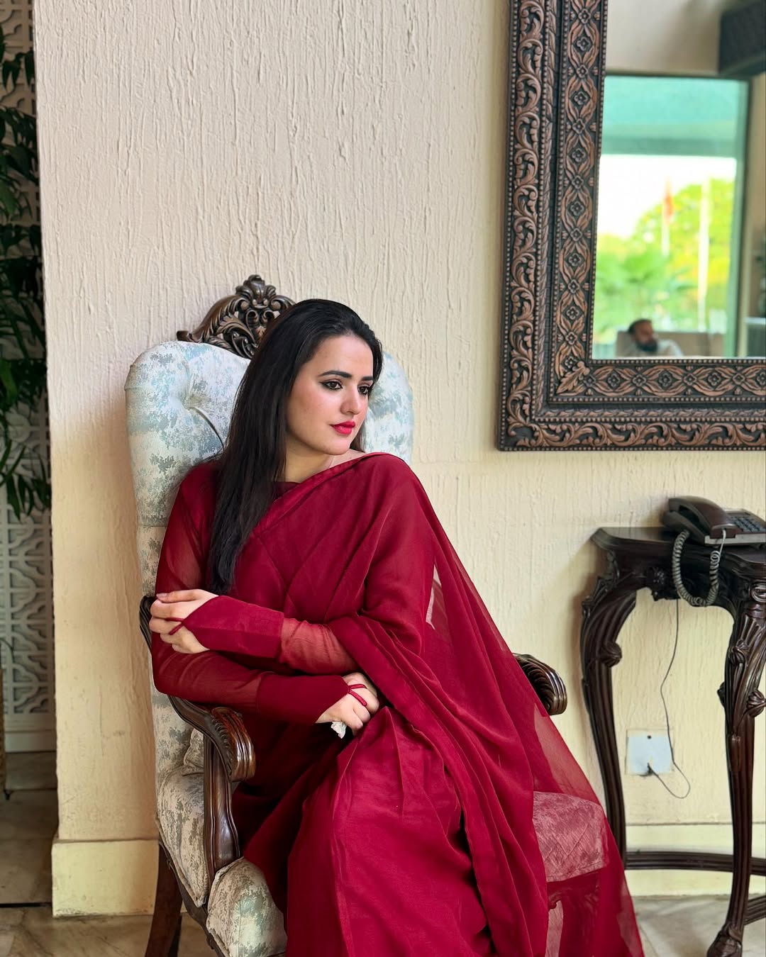 Noor-e-Chiffon Saree................