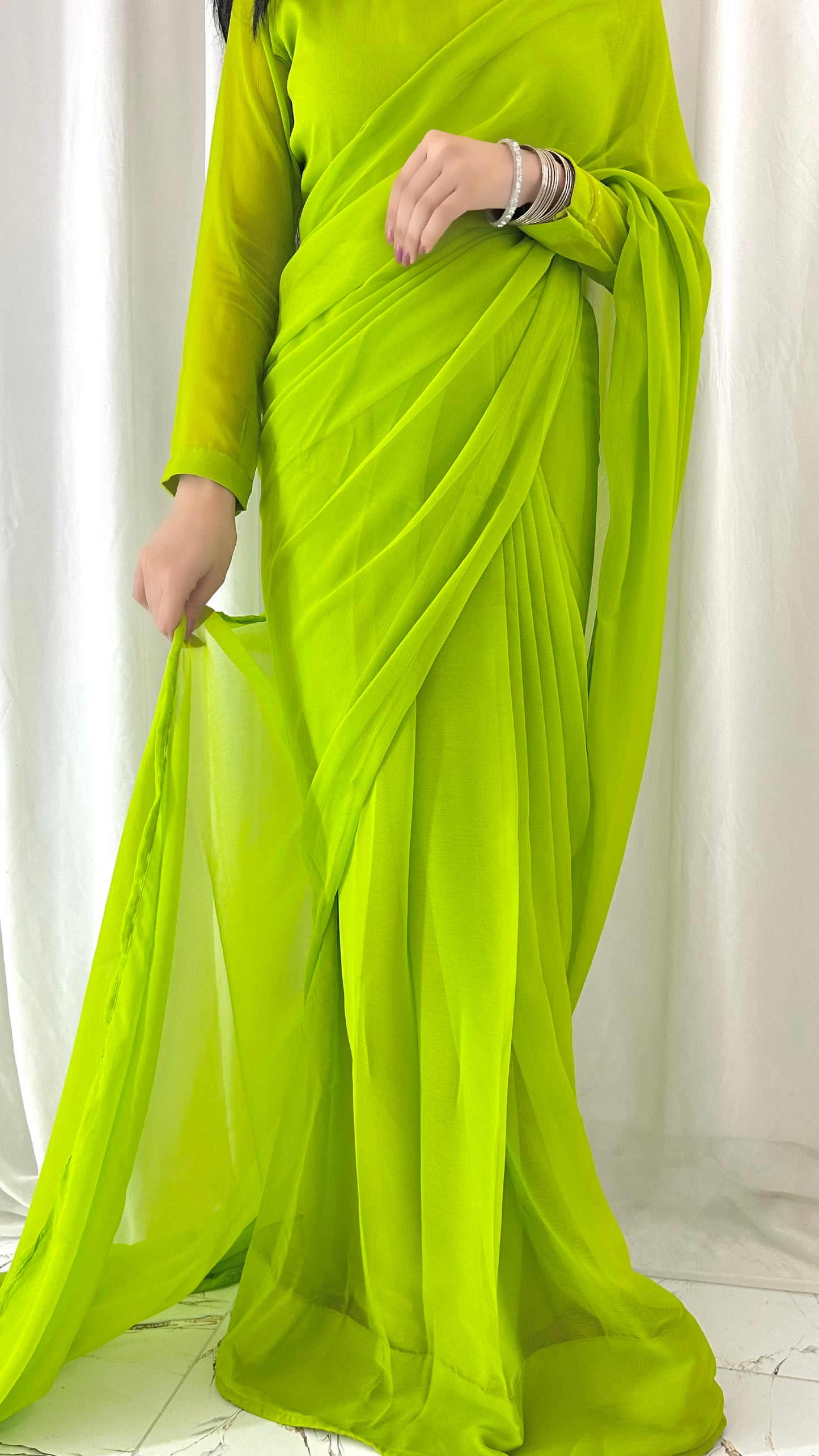 Shama-e-Husn Chiffon Saree Parrot Green