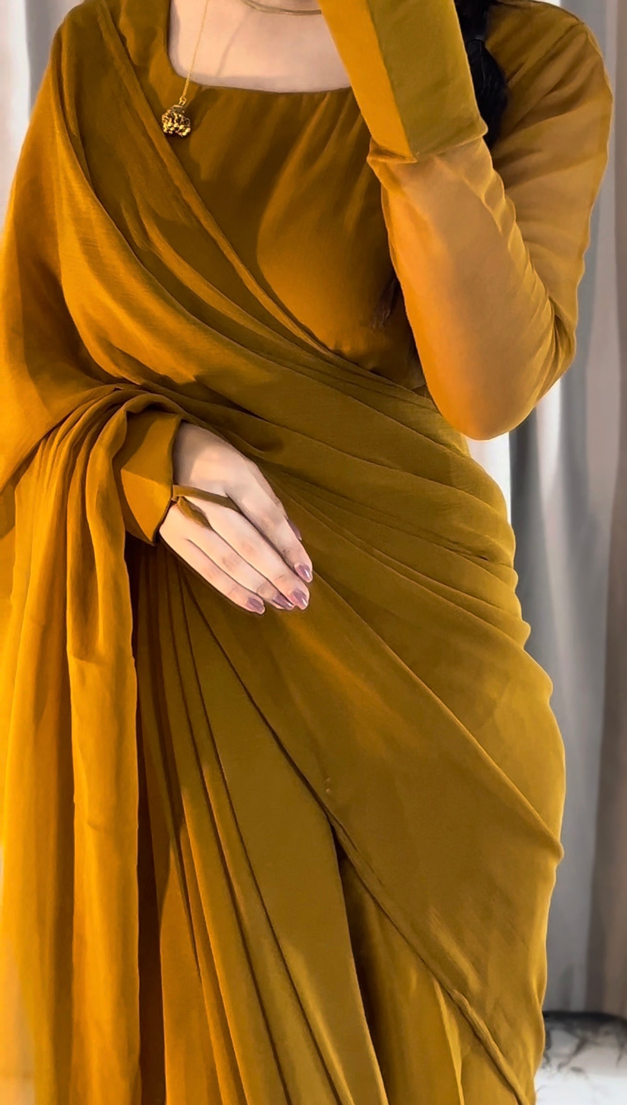 Noor-e-Chiffon Saree (Stitched/Ready to Wear)