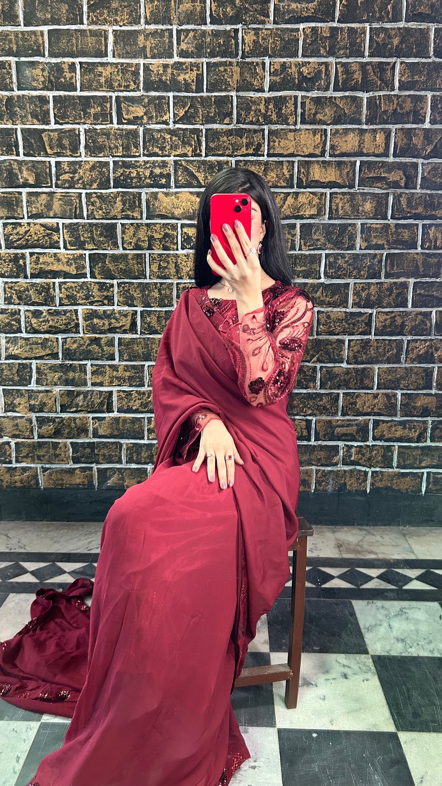 Elegant Embroided Chiffon Pallu Saree