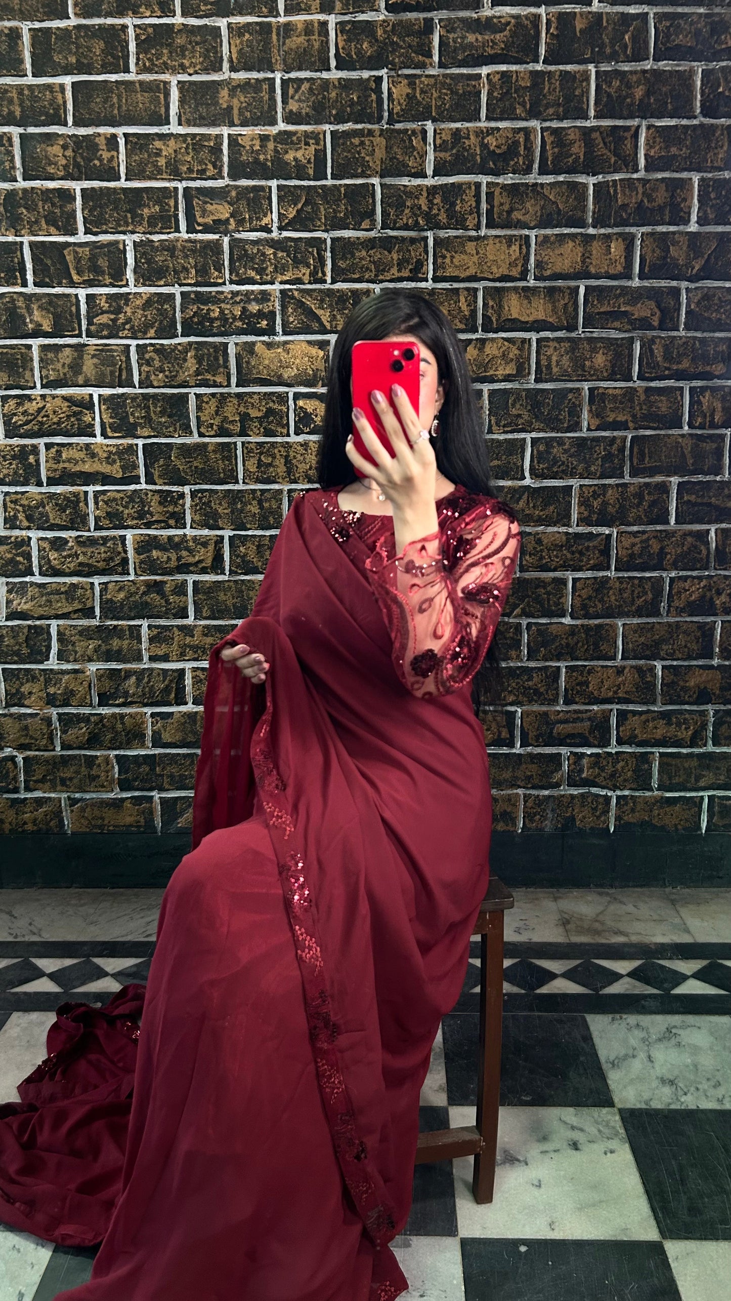 Elegant Embroided Chiffon Pallu Saree