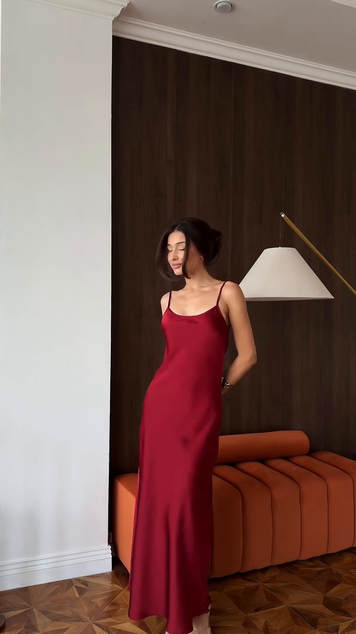 Crimson Veil – 2PC Set