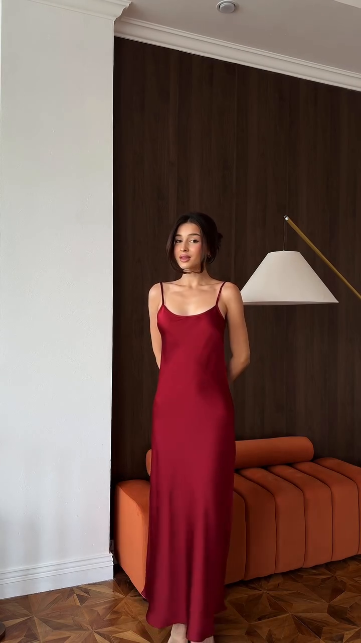 Crimson Veil – 2PC Set