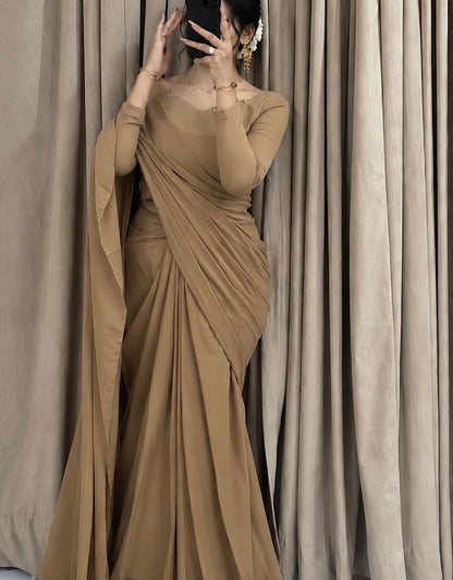 Sculpted Double-Arc Chiffon Saree