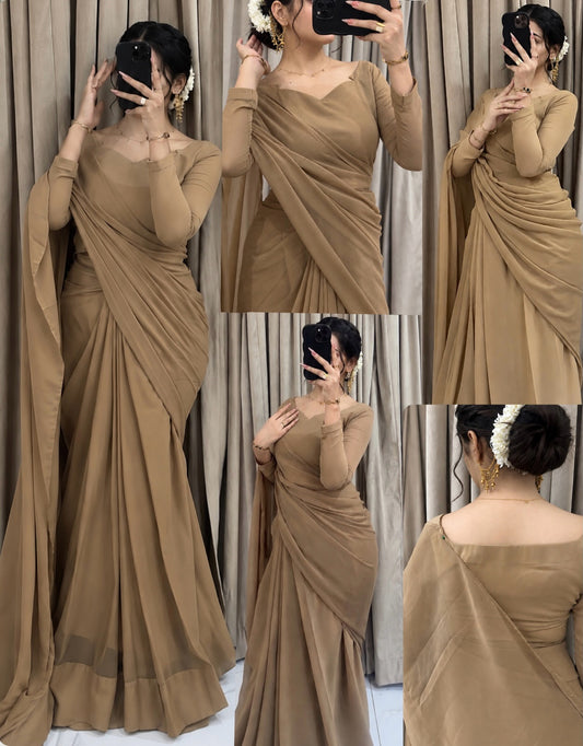 Sculpted Double-Arc Chiffon Saree