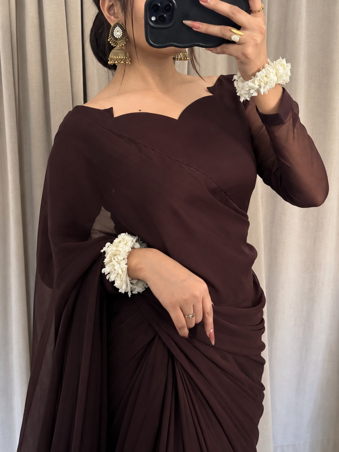 Sculpted Double-Arc Chiffon Saree