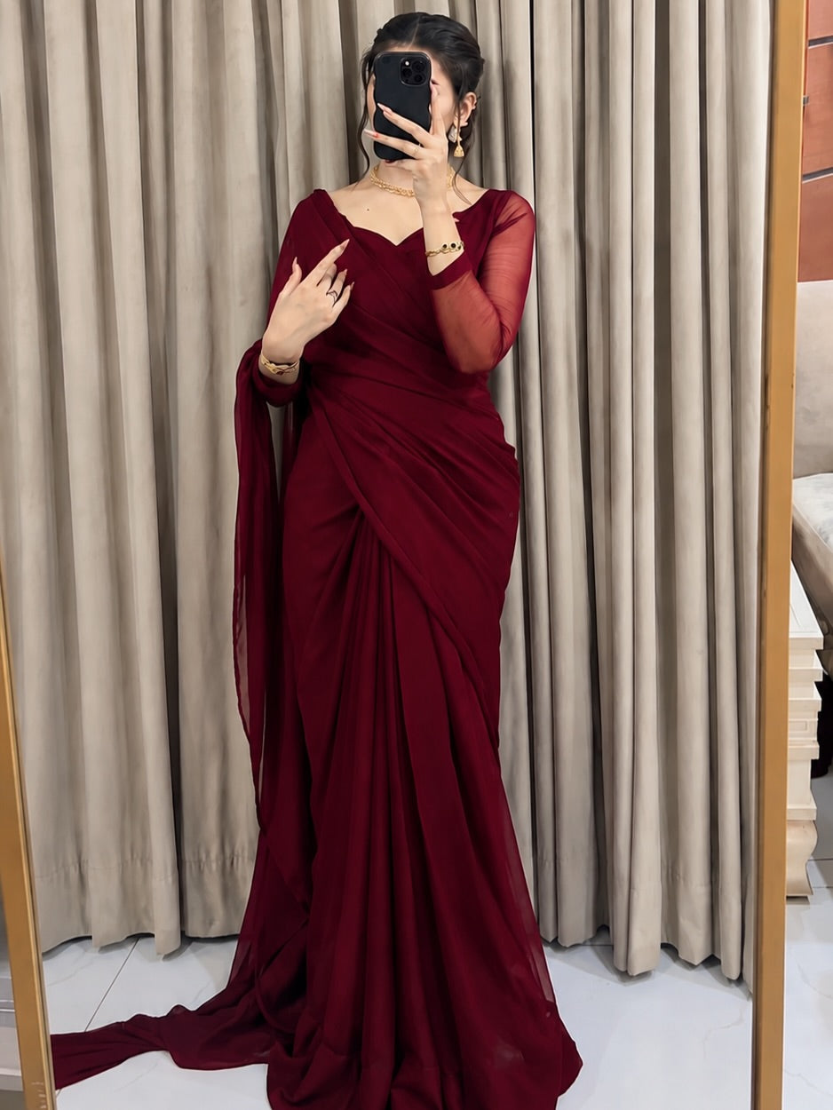 Sculpted Double-Arc Chiffon Saree