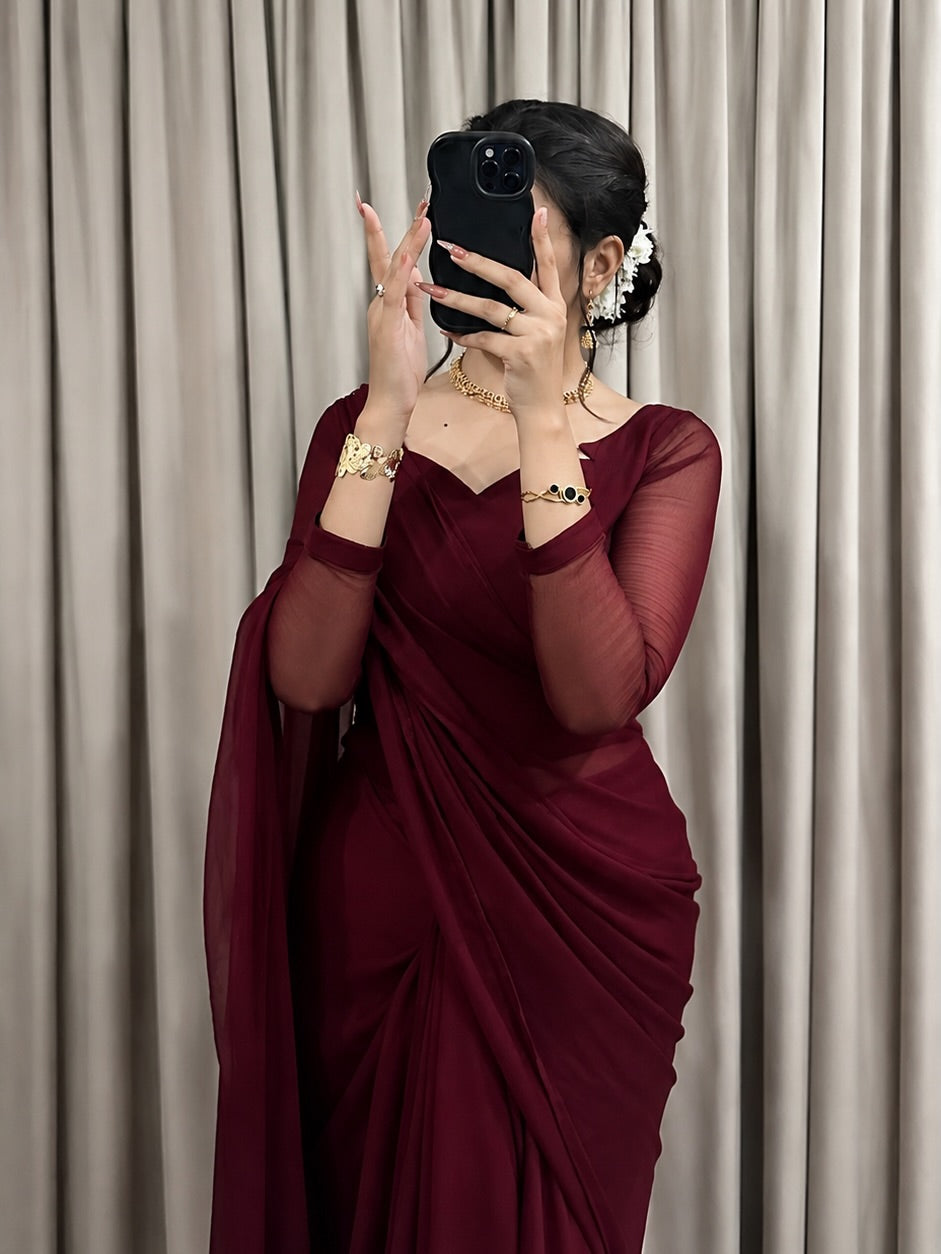 Sculpted Double-Arc Chiffon Saree