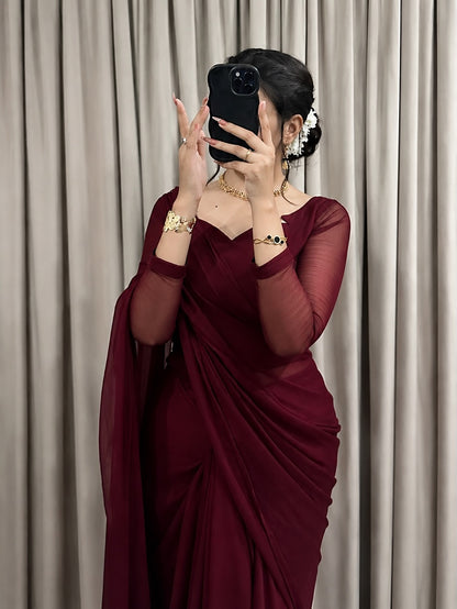Sculpted Double-Arc Chiffon Saree