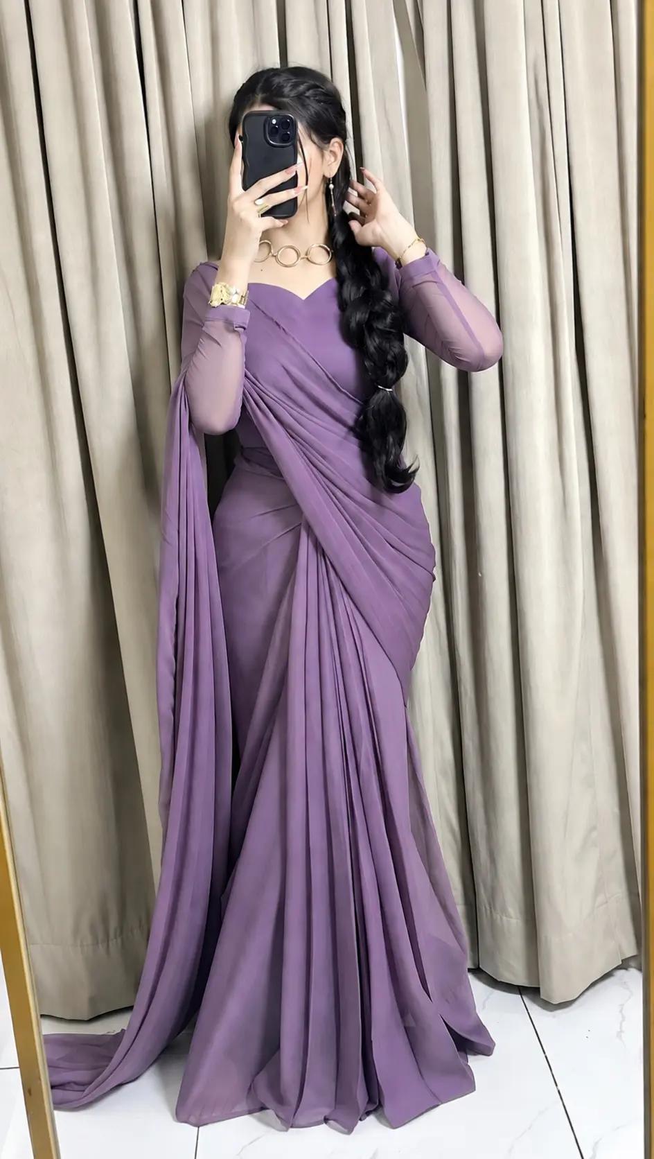Sculpted Double-Arc Chiffon Saree