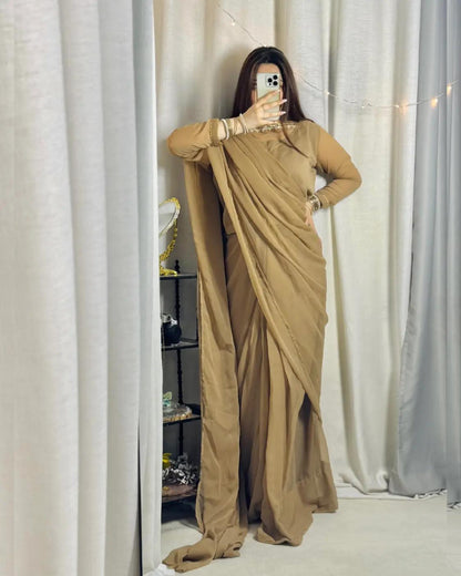 ✨ Zebaish Chiffon Saree