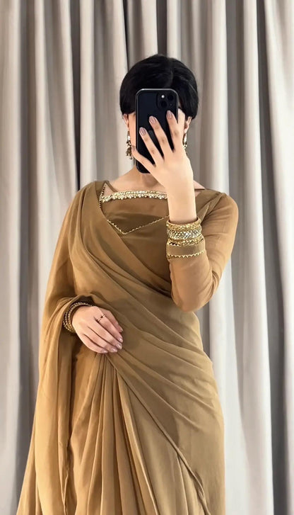 ✨ Zebaish Chiffon Saree