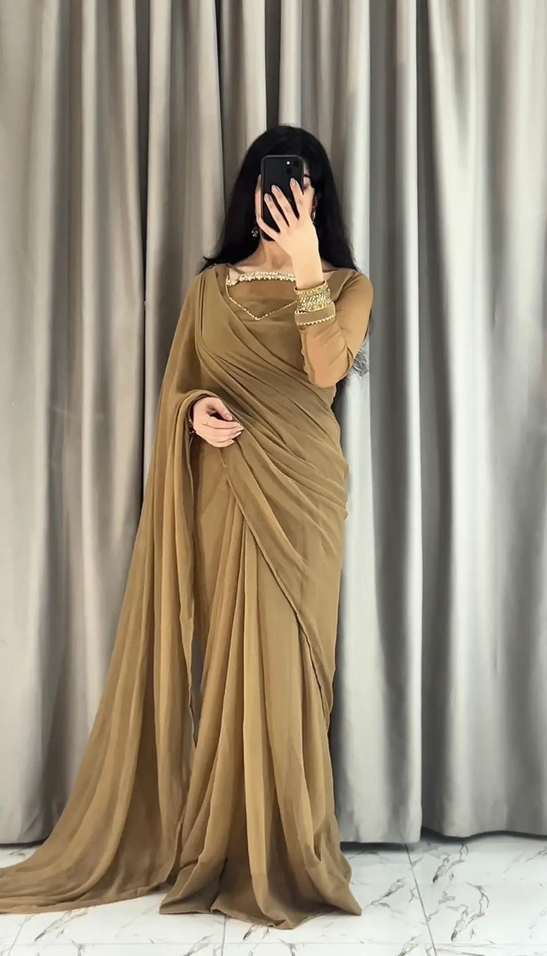✨ Zebaish Chiffon Saree