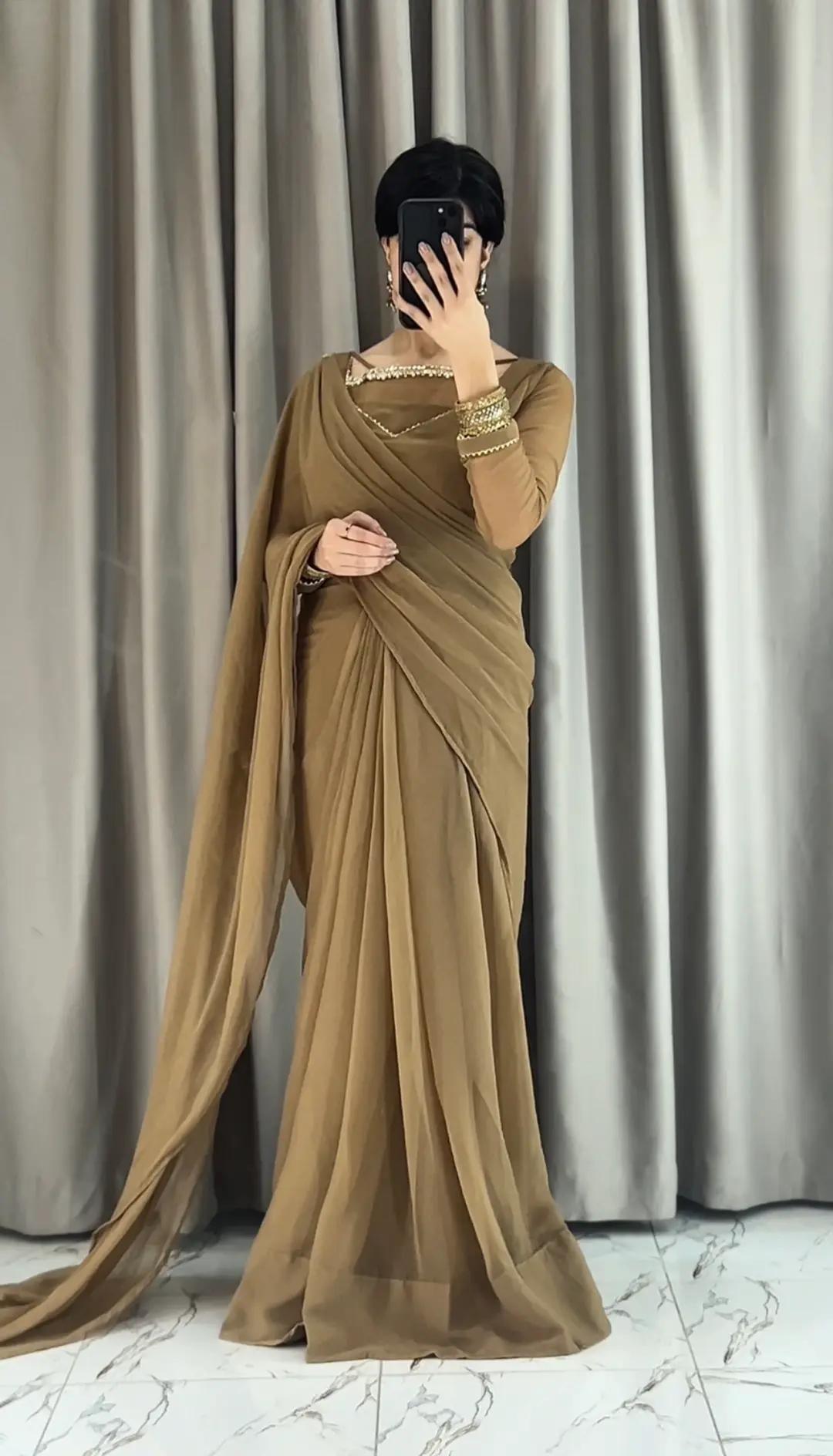 ✨ Zebaish Chiffon Saree