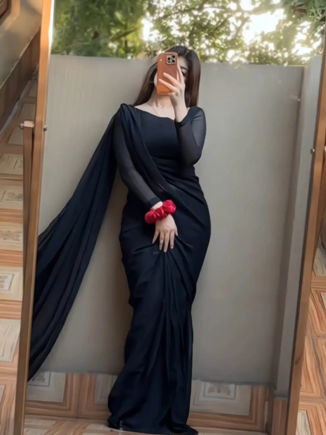 ASYMETRIC DIAGONAL NECK Chiffon Saree
