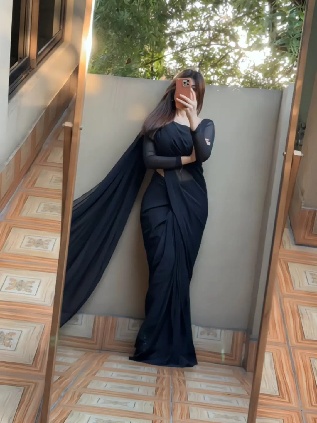 ASYMETRIC DIAGONAL NECK Chiffon Saree